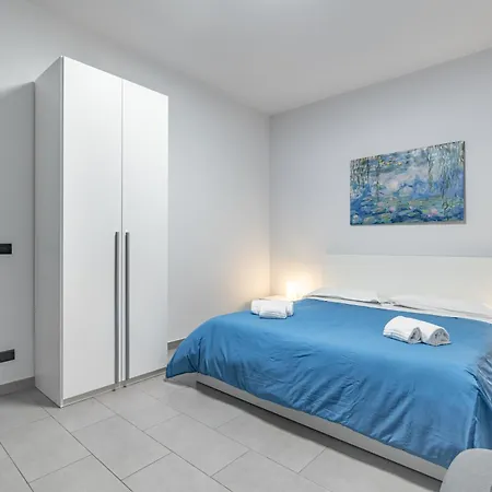Apartament Elegant Urban Oasis: Bright In Katania